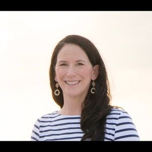 Meet your Posher, Becky